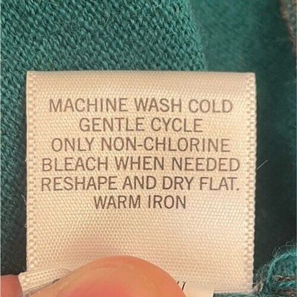 Banana Republic Womens Gray And Green Lightweight Sweater Size Small - Picture 5 of 5